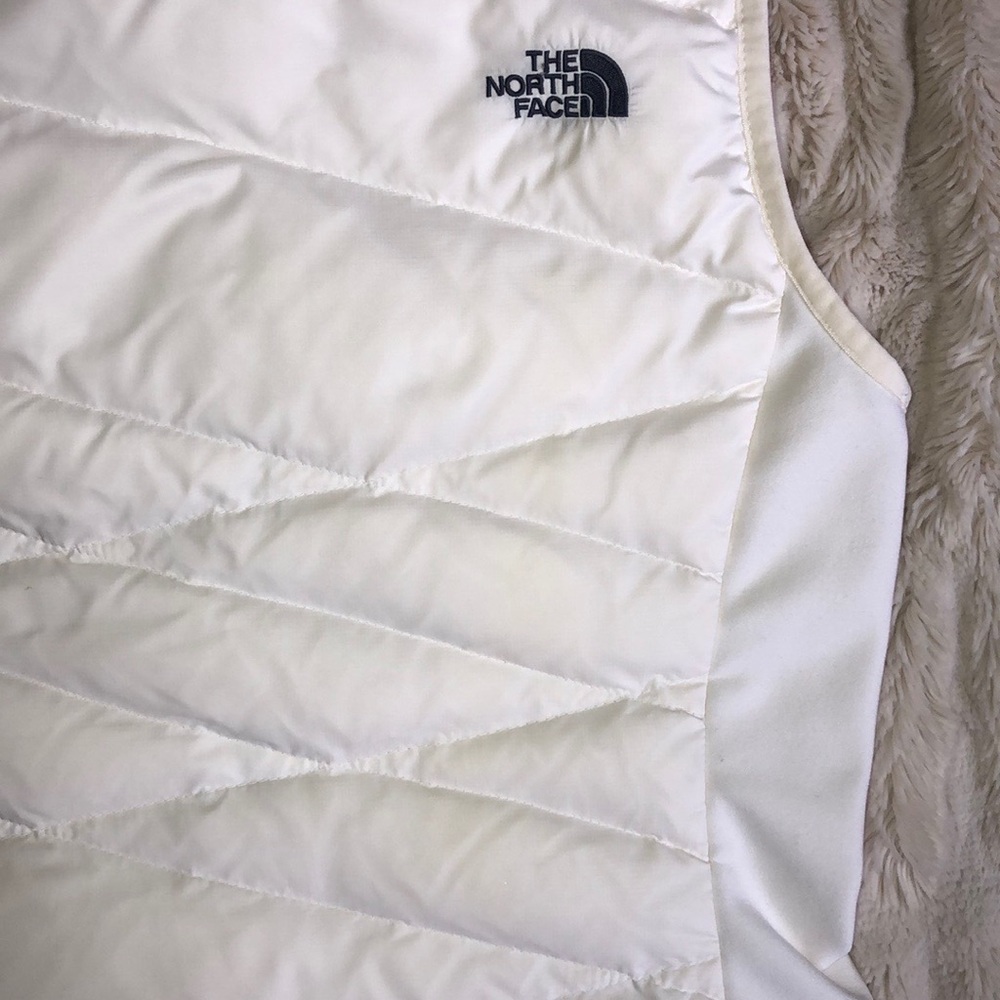 North Face Fitted 600 Down Vest - Picture 8 of 8